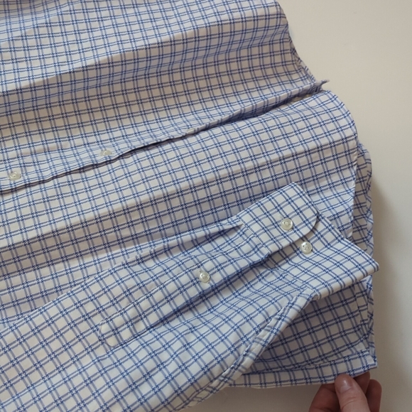 🌿NORDSTROM BUTTON DOWN SHIRT🌿 - Picture 4 of 7